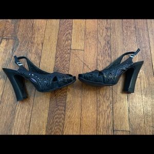 Medici Italian leather peep toe high heels, 38